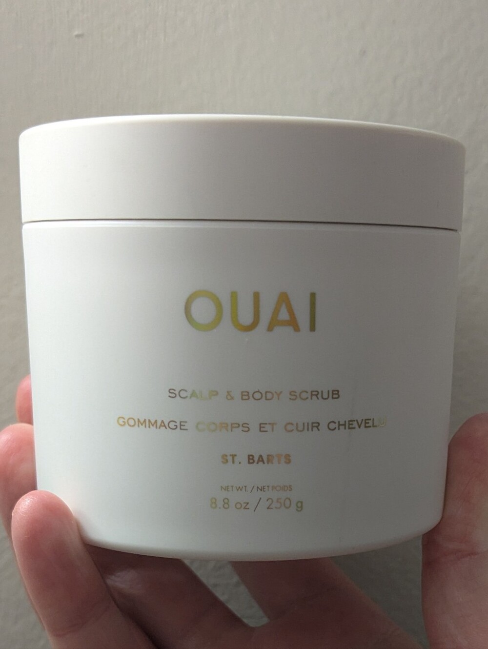 OUAI St. Barts Cleansing Scalp & Body Sugar Scrub